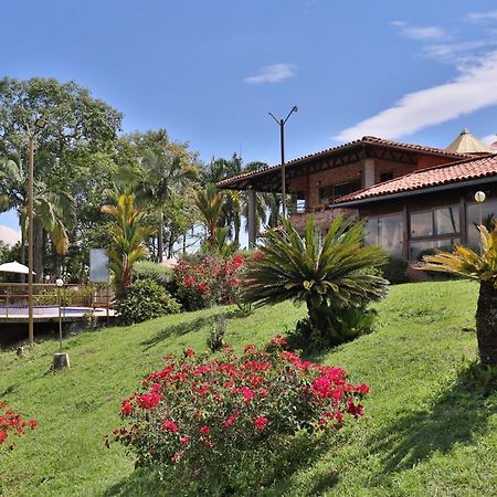 Hotel Tata Premium Pueblo Tapao Exterior foto