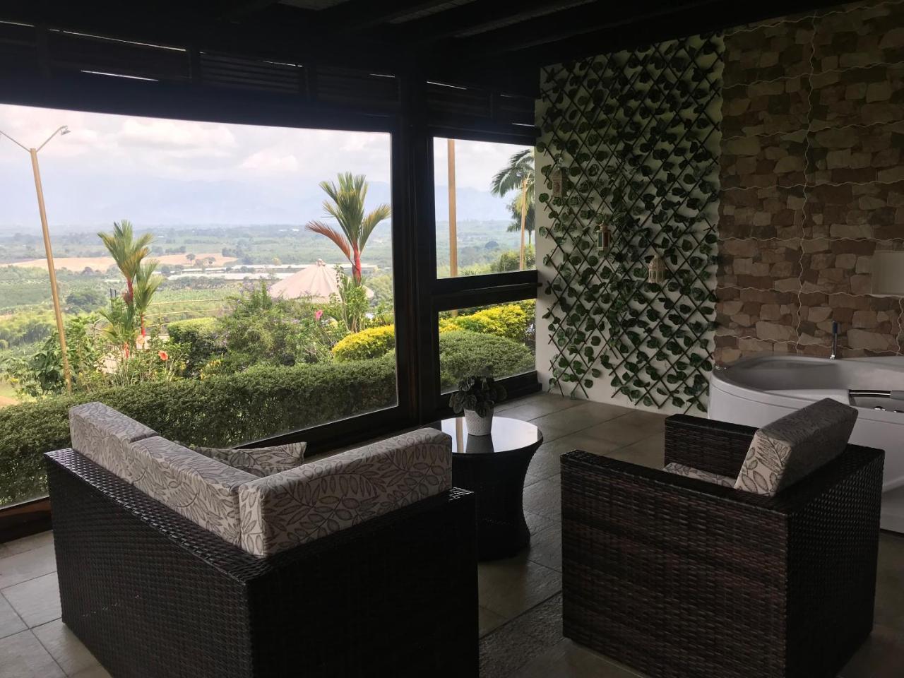 Hotel Tata Premium Pueblo Tapao Exterior foto